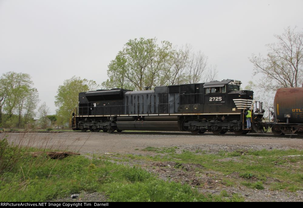 NS 2725